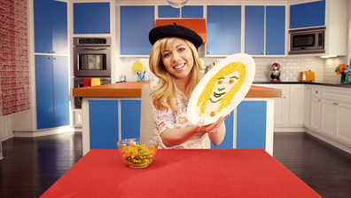 Birds-Eye-Jennette-McCurdy-Wearing-Beret-Commericial-2013-Rewrite-The-Dinnertime-Rules-Promo-Nickelodeon-Star-Sam-And-Cat-Nick_1.jpg