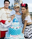 Ariana_Grande_-_Celebrates_her_21st_birthday_at_DisneyWorld_at_Lake_Buena_Vista2C_FL_-_06242014pp_28329.jpeg