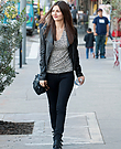 Victoria_Justice_Out_in_LA_on_November_27010.jpg