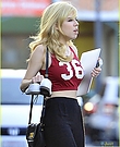 jennette-mccurdy-overwhelmed-by-love-after-mom-05.jpg